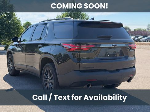 Used 2022 Chevrolet Traverse RS FWD image 7