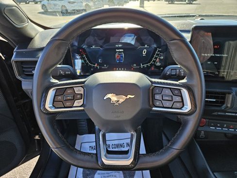 Used 2024 Ford Mustang Coupe image 22