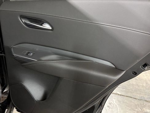 New 2025 Cadillac XT4 Premium Luxury image 39