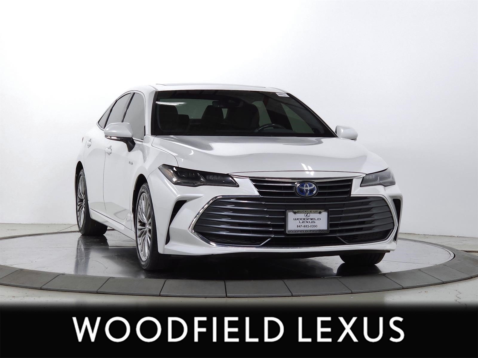 Used 2020 Toyota Avalon Limited w/ All Weather Liner Package FWD image 1