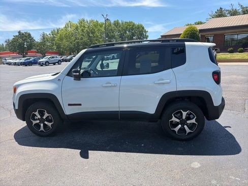 Used 2022 Jeep Renegade Trailhawk w/ Sun/Sound Group AWD/4WD image 11