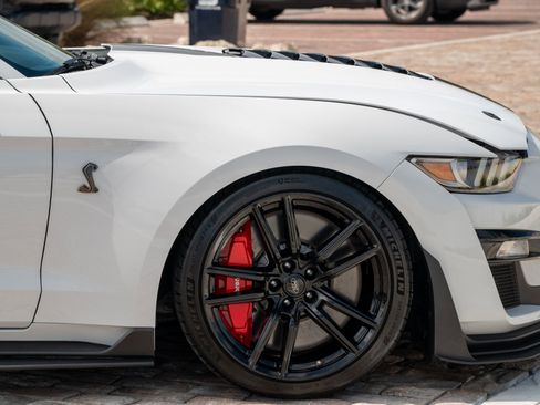 Used 2022 Ford Mustang Shelby GT500 w/ Technology Package image 41