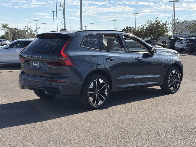 Used 2026 Volvo XC60 B5 Ultra AWD/4WD image 6
