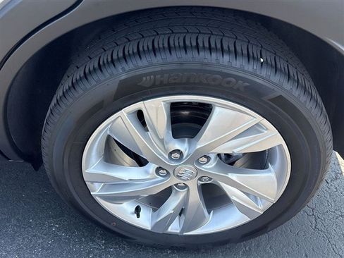 Certified 2024 Buick Encore GX Preferred w/ Comfort Package FWD image 31