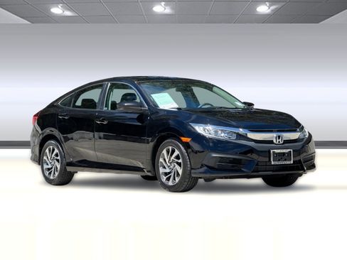 Used 2016 Honda Civic EX image 7