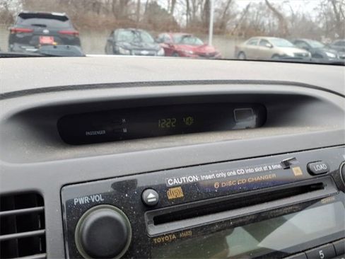 Used 2004 Toyota Camry XLE image 17