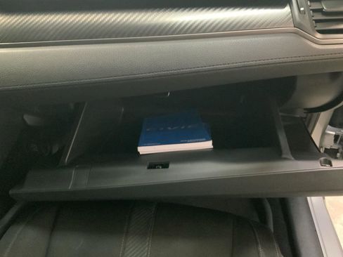 Used 2018 Honda Civic Sport image 27