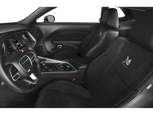 Used 2022 Dodge Challenger R/T Scat Pack w/ T/A Package RWD image 6