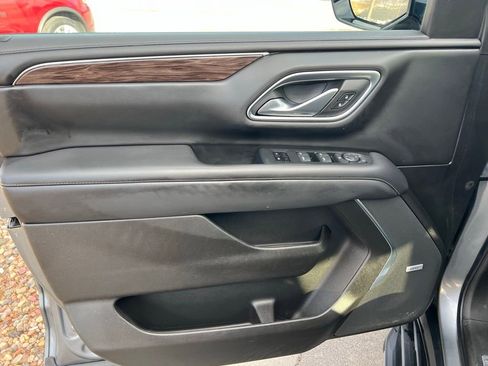 Used 2021 Chevrolet Tahoe LT w/ Rear Media and Nav Package image 15