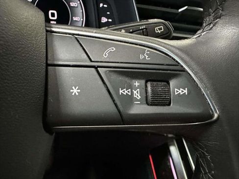 Used 2022 Audi Q7 3.0T Premium Plus AWD/4WD image 32