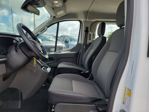 Used 2025 Ford Transit 350 XLT RWD image 12