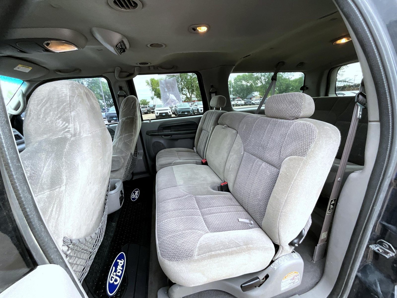 Used 2001 Ford Excursion XLT AWD/4WD image 23