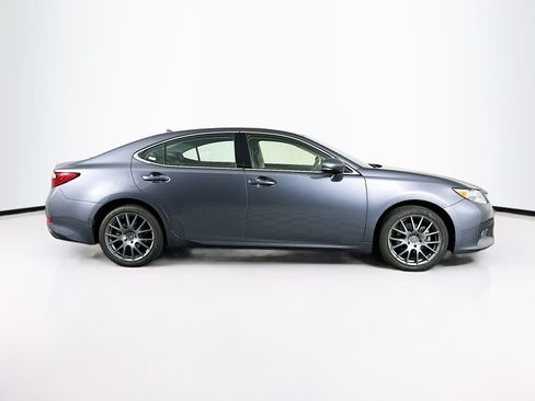 Used 2013 Lexus ES 350 w/ Luxury Pkg FWD image 10