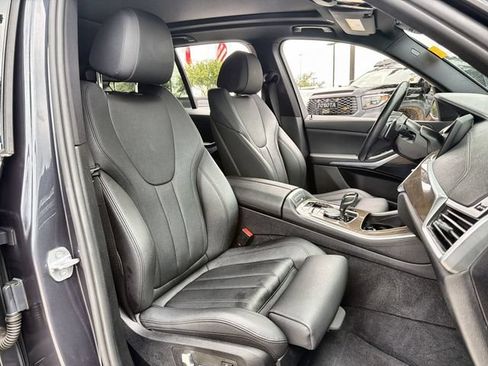 Used 2019 BMW X5 xDrive40i AWD/4WD image 25