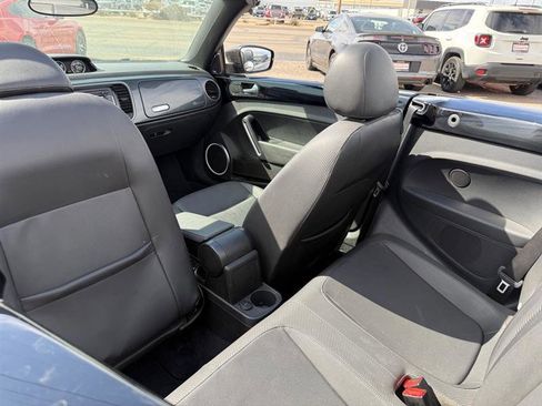 Used 2014 Volkswagen Beetle R-Line image 10