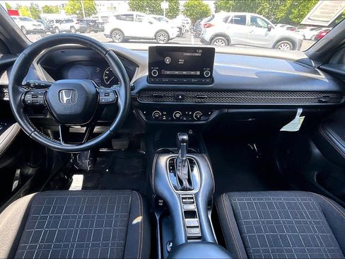 Used 2024 Honda HR-V Sport image 14