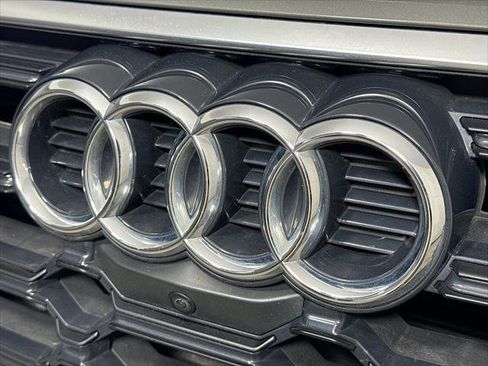 Certified 2023 Audi Q5 2.0T Premium Plus w/ Premium Plus Package AWD/4WD image 31