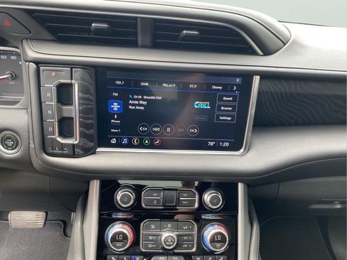 Used 2021 GMC Yukon Denali AWD/4WD image 17