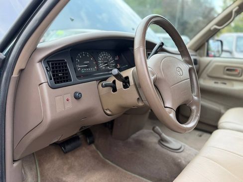Used 1996 Toyota T100 SR5 AWD/4WD image 50