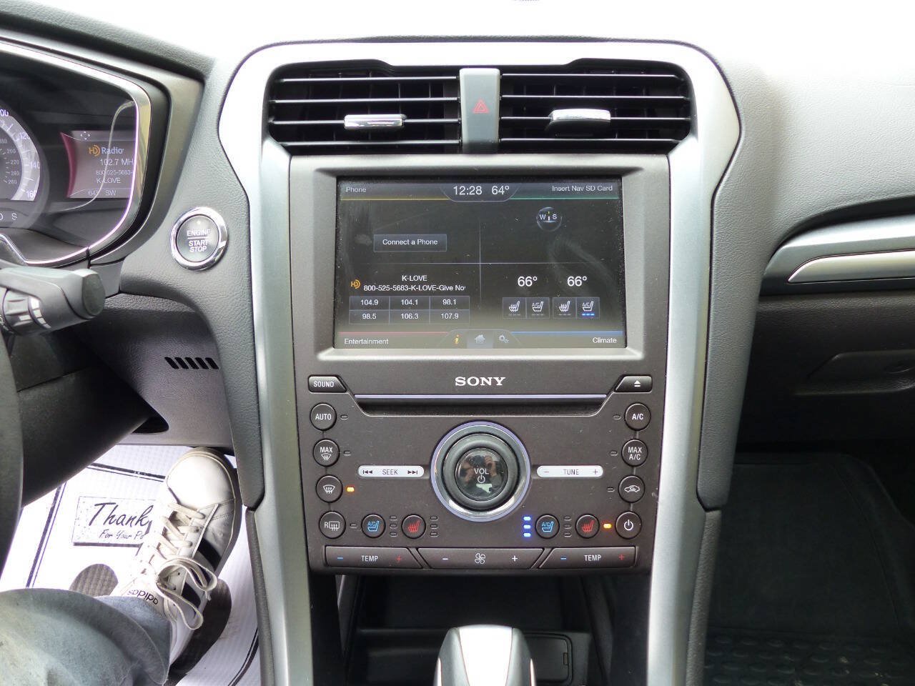 Used 2016 Ford Fusion Titanium FWD image 33