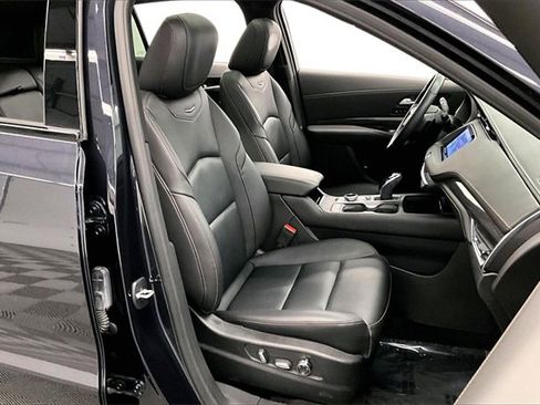 Used 2023 Cadillac XT4 Sport w/ Sun And Sound Package image 7