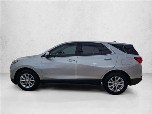 Used 2020 Chevrolet Equinox LT w/ LPO, Floor Liner Package FWD image 8