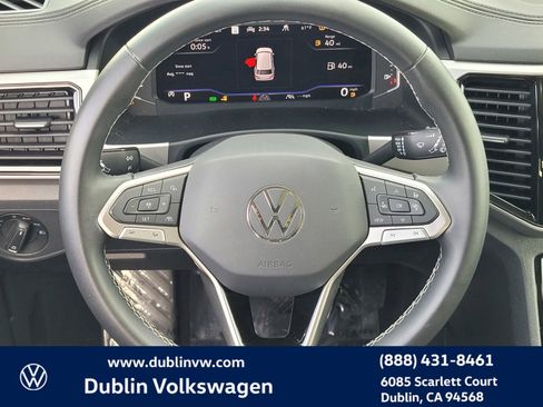 Certified 2023 Volkswagen Atlas SEL image 13