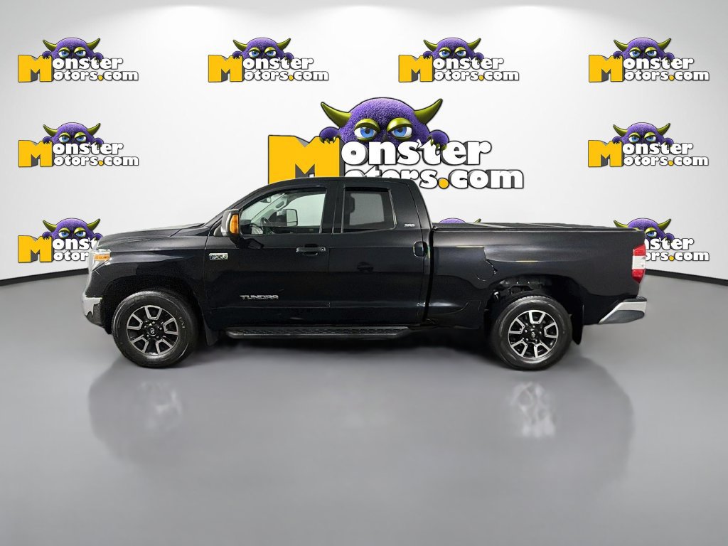 Used 2018 Toyota Tundra SR5 AWD/4WD image 8