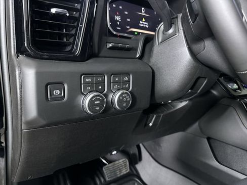 New 2026 GMC Sierra 2500 AT4 w/ AT4 Premium Plus Package AWD/4WD image 19