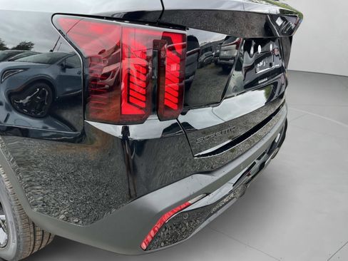 New 2026 Kia Sorento SX image 10