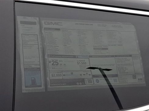 New 2026 GMC Terrain Denali w/ LPO, Floor Liner Package image 19