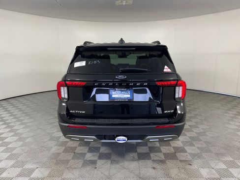 New 2026 Ford Explorer Active w/ Active Comfort Package AWD/4WD image 12