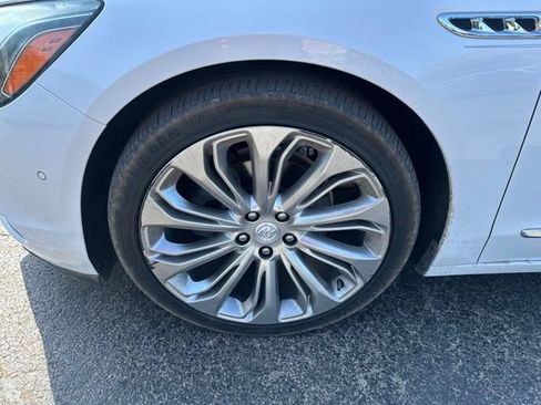 Used 2018 Buick LaCrosse Premium w/ Driver Confidence Package #2 FWD image 2