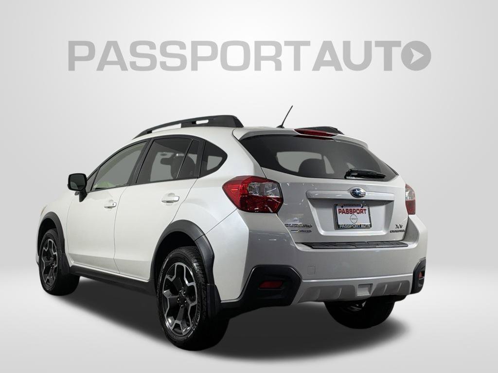 Used 2014 Subaru Crosstrek 2.0i Premium w/ Moonroof Package AWD/4WD image 5