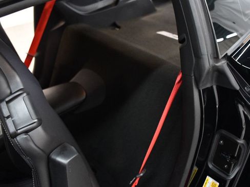 Used 2019 Chevrolet Corvette Z06 RWD image 32