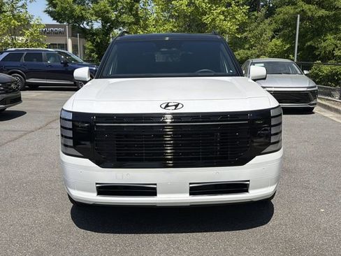 New 2026 Hyundai Palisade Calligraphy FWD image 2