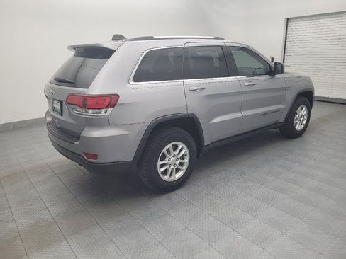 Used 2020 Jeep Grand Cherokee Laredo image 10