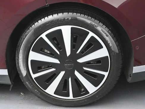 Used 2023 Lucid Air Touring AWD/4WD image 13