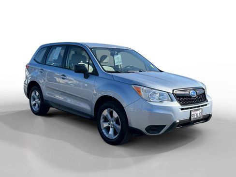 Used 2016 Subaru Forester 2.5i image 7