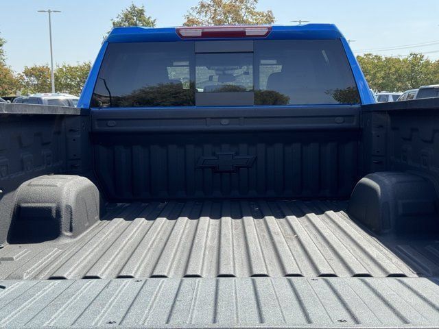 Used 2025 Chevrolet Silverado 1500 LT Trail Boss w/ Convenience Package II AWD/4WD image 33