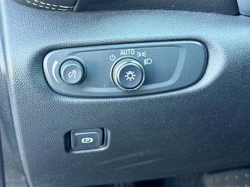 Used 2023 Chevrolet Blazer LT w/ Driver Confidence Package FWD image 10