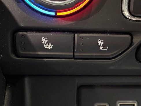 Used 2023 Chevrolet Tahoe LT image 40