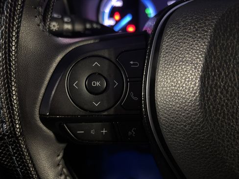 Used 2021 Toyota RAV4 XSE w/ XSE Grade Weather Package image 8