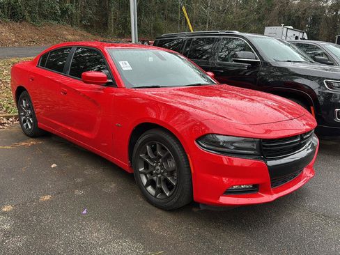 Used 2018 Dodge Charger GT image 5