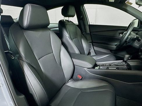 Used 2025 Honda Accord Sport image 28