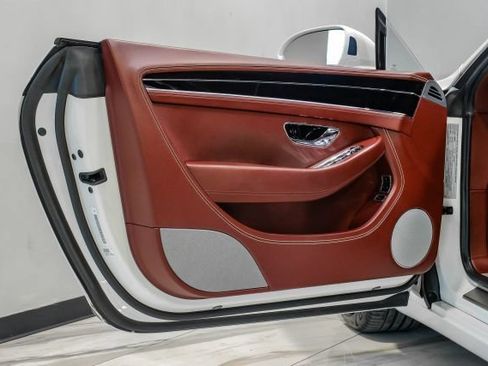 Used 2020 Bentley Continental GT AWD/4WD image 59