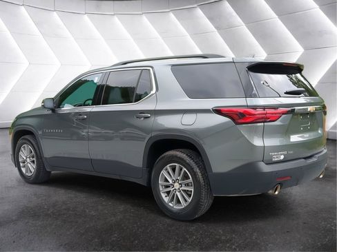 Used 2023 Chevrolet Traverse LT AWD/4WD image 5