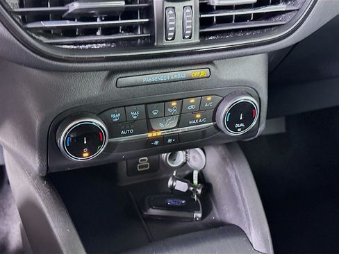 Used 2024 Ford Escape ST-Line FWD image 24
