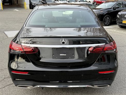 Used 2023 Mercedes-Benz E 350 Sedan w/ Premium Package image 5