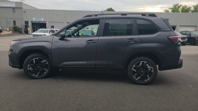 New 2026 Subaru Forester Touring AWD/4WD image 4